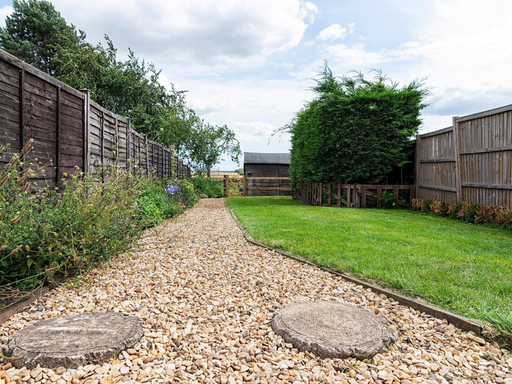 Red Kite Cottage Easton on the Hill Extérieur photo